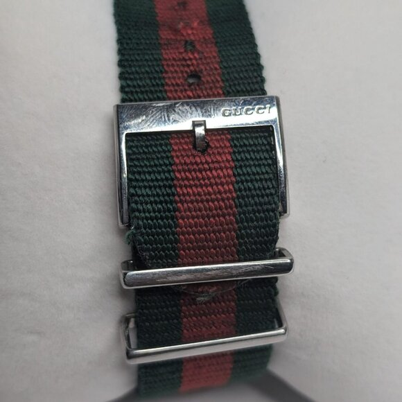 Gucci Dive Green & Red Nylon Strap Watch 44mm - Picture 2 of 4